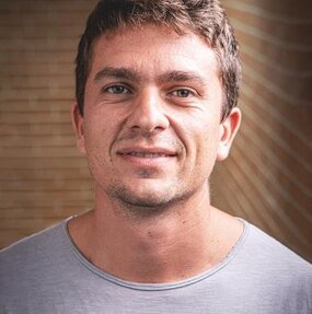 Andrea Cafarelli Andrea Cafarelli